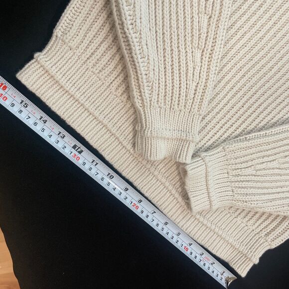 ~ J.Crew Med Cable Knit Sweater Womens Chunky Ribbed Thick Cotton Blend Crewneck - Picture 9 of 13